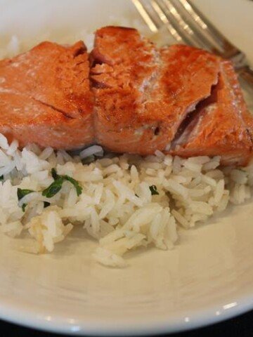 pan cooked salmon with cilantro lime rice