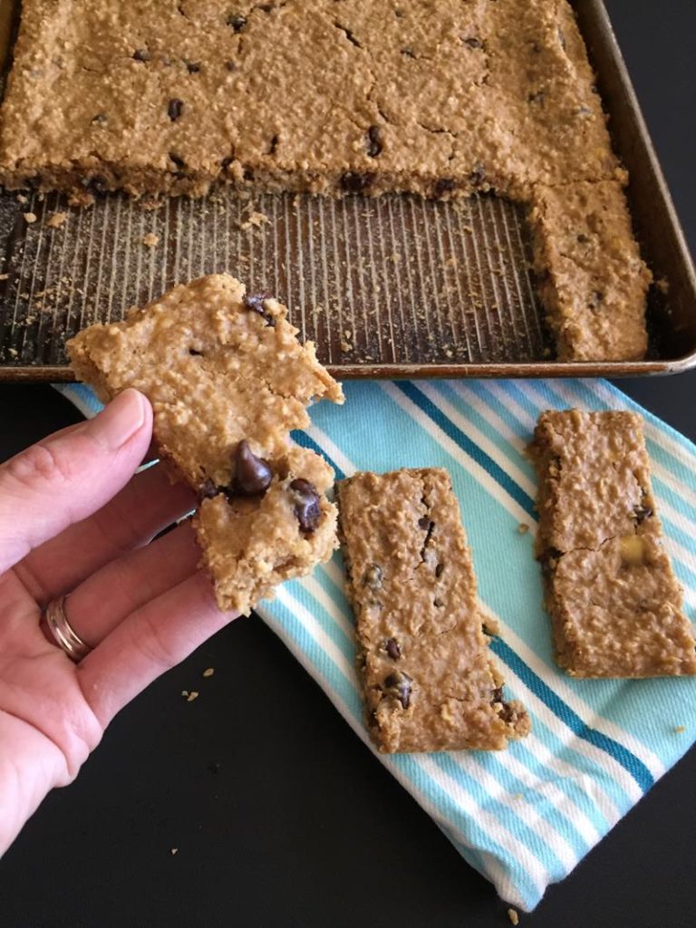 Peanut Butter Banana Breakfast Bars - Lynn's Kitchen Adventures